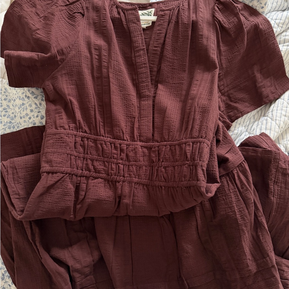 Citrus Textured Dress- Burgundy - Picture 3 of 5